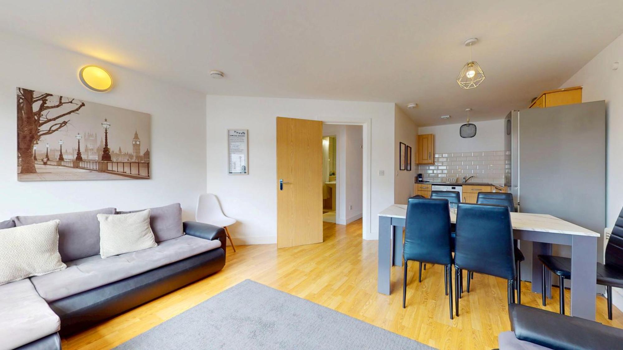 2 Bedroom Flat 1 Stop From Bridge Londres
