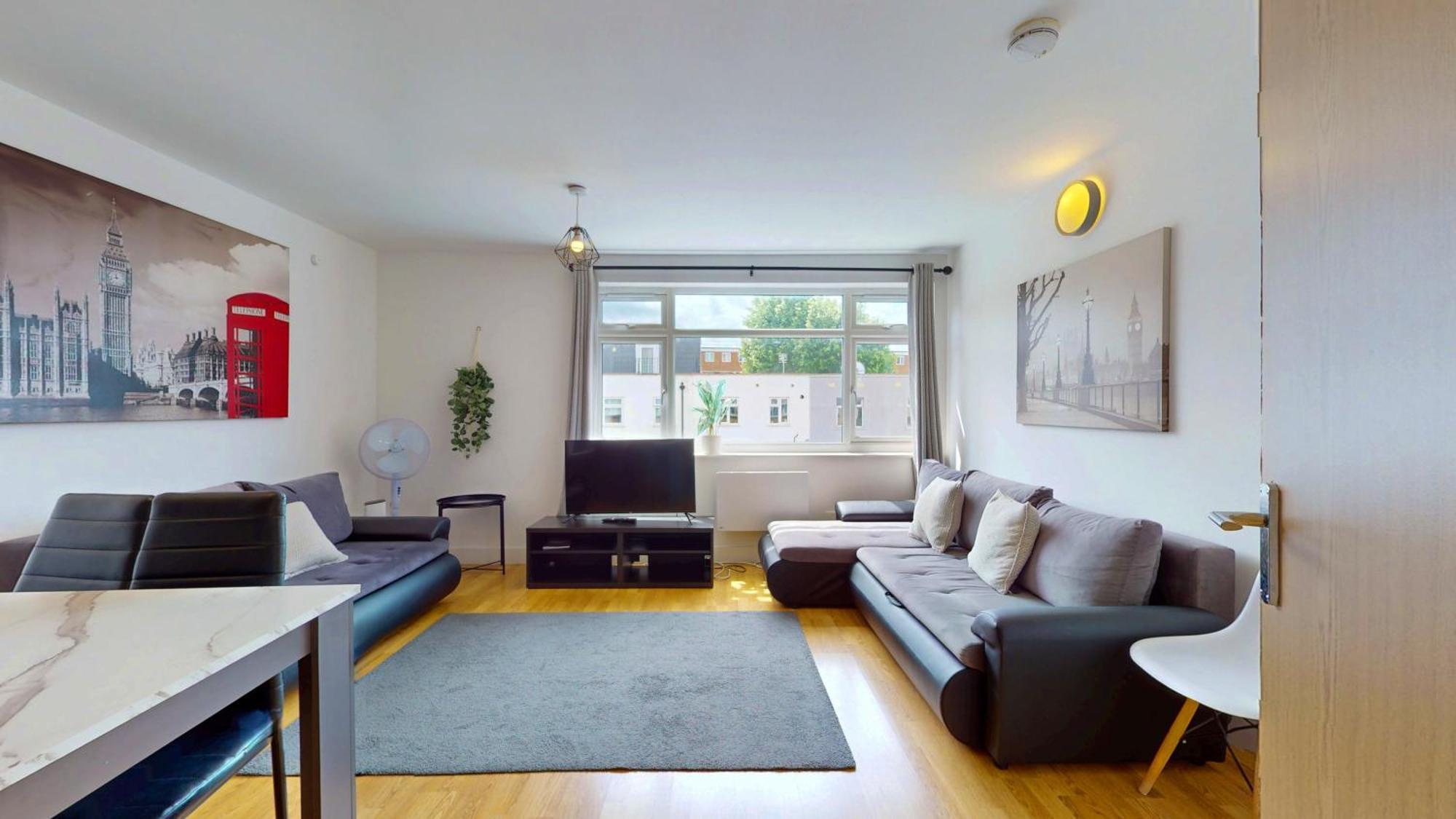 Apartamento 2 Bedroom Flat 1 Stop From Bridge